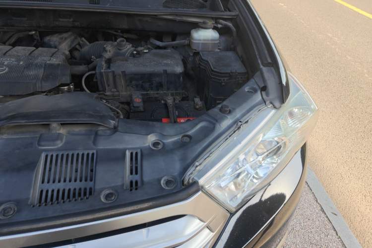 Used Toyota Highlander 2012 2.7L Two-Wheel Drive 7-Seater Elite Edition Engine Bay Left