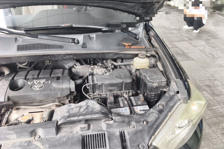 Used Toyota Highlander 2012 2.7L Two-Wheel Drive 7-Seater Luxury Edition Engine Bay Left