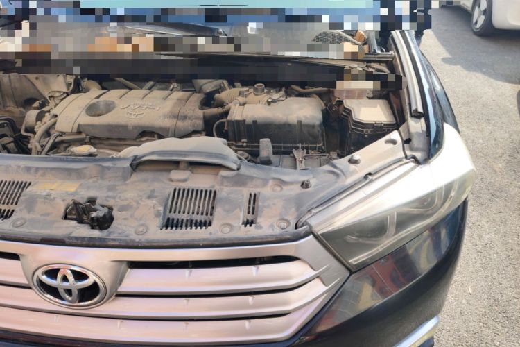Used Toyota Highlander 2012 2.7L 2WD 5-Seater Elite Edition Engine Bay Left