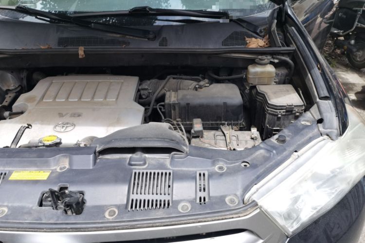 Used Toyota Highlander 2012 3.5L 4x4 7-Seater Elite Edition Engine Bay Left