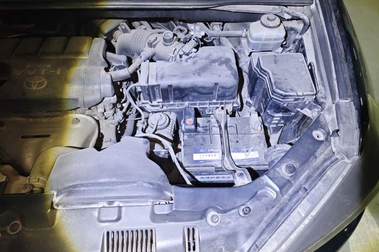 Used Toyota Highlander 2012 2.7L 2WD 5-Seater Elite Edition Engine Bay Left