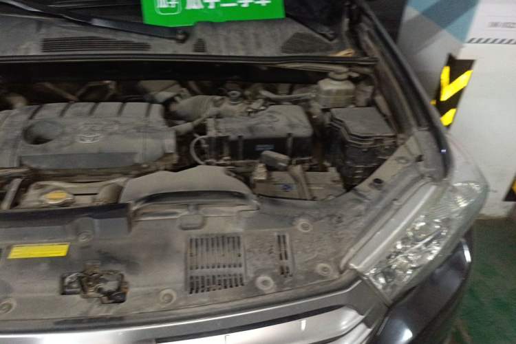 Used Toyota Highlander 2012 2.7L 2WD 5-Seater Elite Edition Engine Bay Left