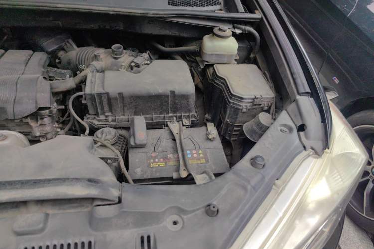 Used Toyota Highlander 2012 2.7L 2WD 5-Seater Elite Edition Engine Bay Left