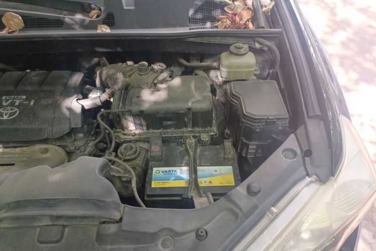 Used Toyota Highlander 2012 2.7L 2WD 5-Seater Elite Edition Engine Bay Left