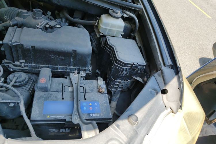 Used Toyota Highlander 2012 2.7L Two-Wheel Drive 7-Seater Luxury Navigation Edition Engine Bay Left