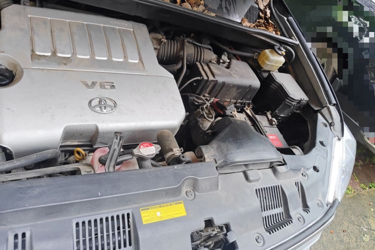Used Toyota Highlander 2012 3.5L 4x4 7-Seater Luxury Edition Engine Bay Left