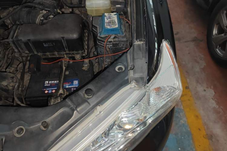 Used Toyota Highlander 2012 3.5L 4x4 7-Seater Luxury Edition Engine Bay Left