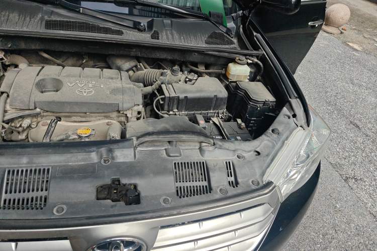 Used Toyota Highlander 2012 2.7L Two-Wheel Drive 5-Seater Sport Edition Engine Bay Left