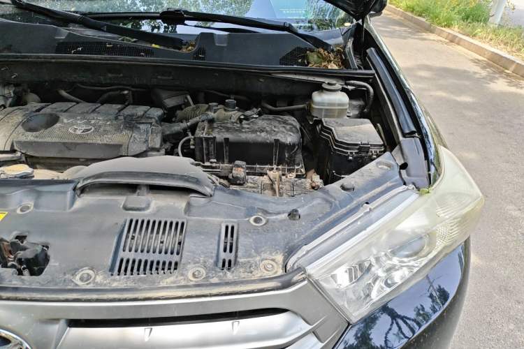 Used Toyota Highlander 2012 2.7L 2WD 5-Seater Elite Edition Engine Bay Left