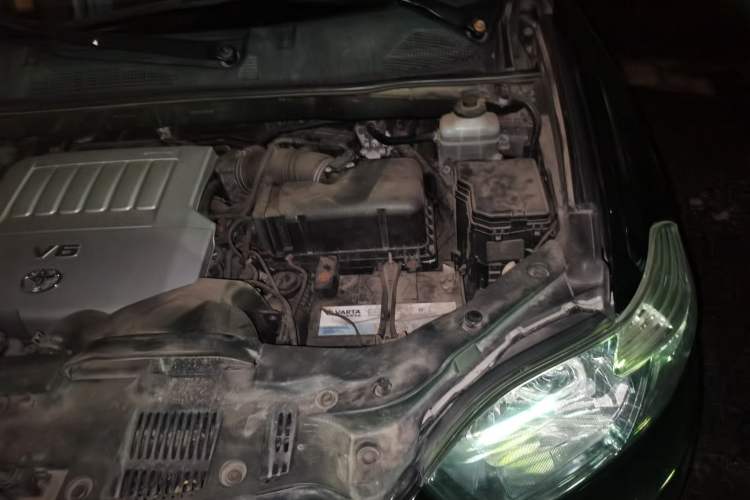 Used Toyota Highlander 2012 3.5L 4x4 7-Seater Ultimate Edition Engine Bay Left