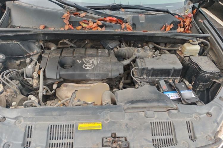 Used Toyota Highlander 2012 2.7L Two-Wheel Drive 7-Seater Luxury Edition Engine Bay