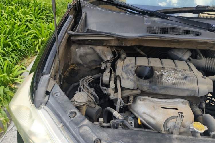 Used Toyota Highlander 2012 2.7L 2WD 5-Seater Elite Edition Engine Bay Right