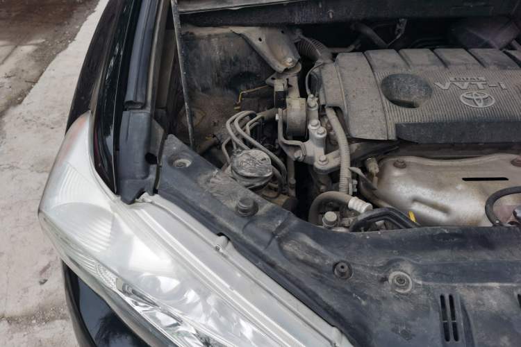 Used Toyota Highlander 2012 2.7L Two-Wheel Drive 5-Seater Sport Edition Engine Bay Right