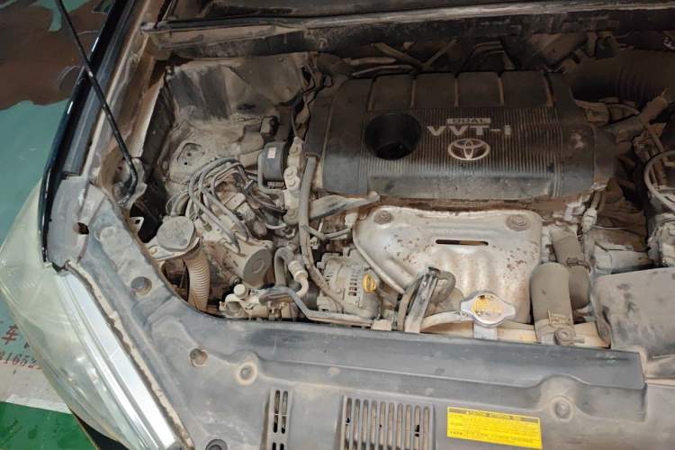 Used Toyota Highlander 2012 2.7L Two-Wheel Drive 5-Seater Sport Edition Engine Bay Right