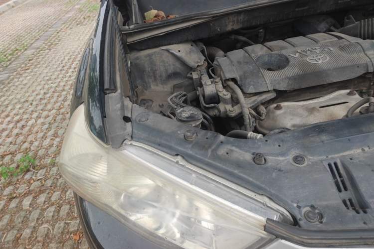 Used Toyota Highlander 2012 2.7L 2WD 5-Seater Elite Edition Engine Bay Right