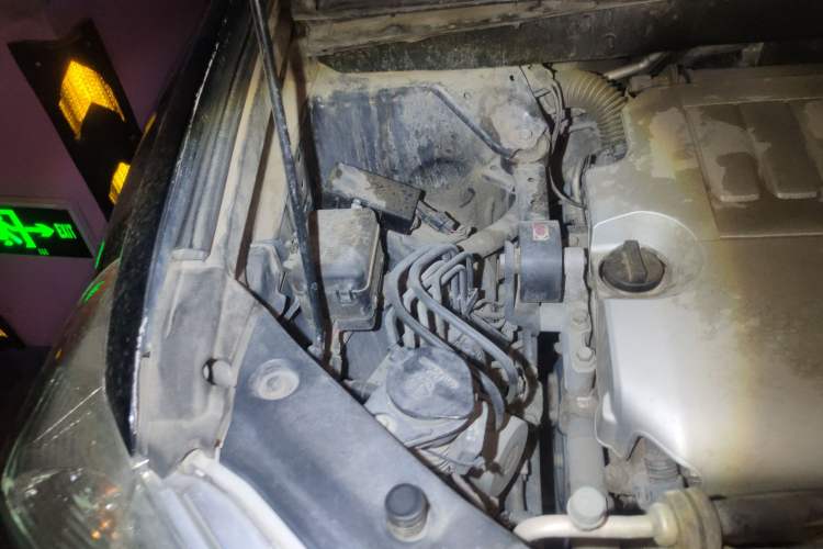 Used Toyota Highlander 2012 3.5L 4x4 7-Seater Elite Edition Engine Bay Right