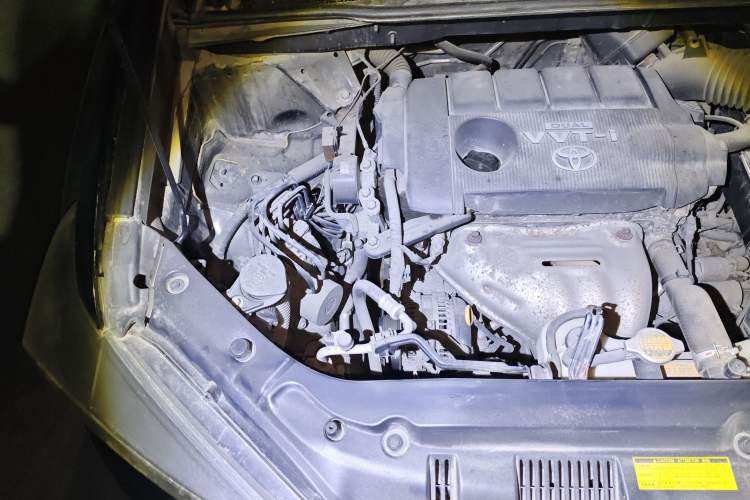 Used Toyota Highlander 2012 2.7L 2WD 5-Seater Elite Edition Engine Bay Right