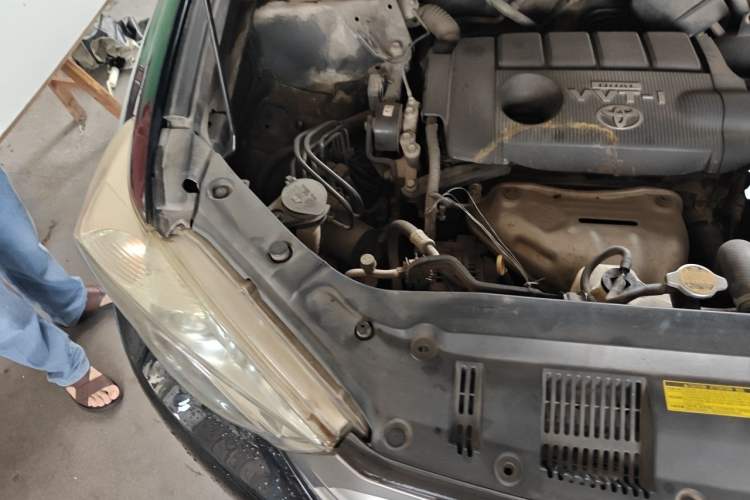 Used Toyota Highlander 2012 2.7L 2WD 5-Seater Elite Edition Engine Bay Right