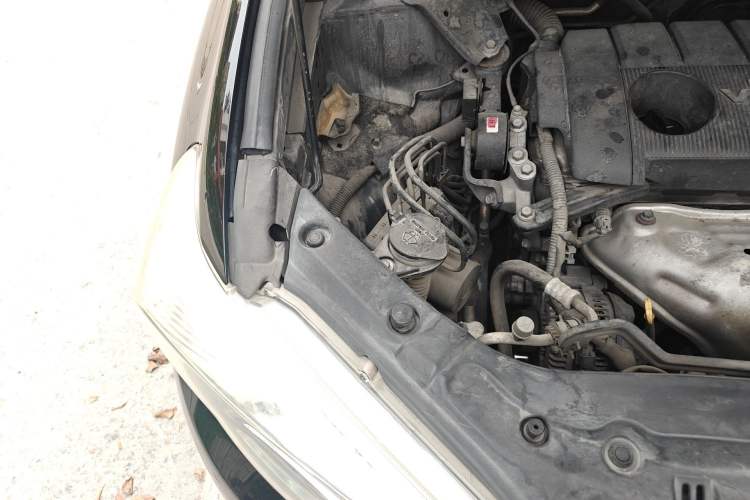 Used Toyota Highlander 2012 2.7L 2WD 5-Seater Elite Edition Engine Bay Right