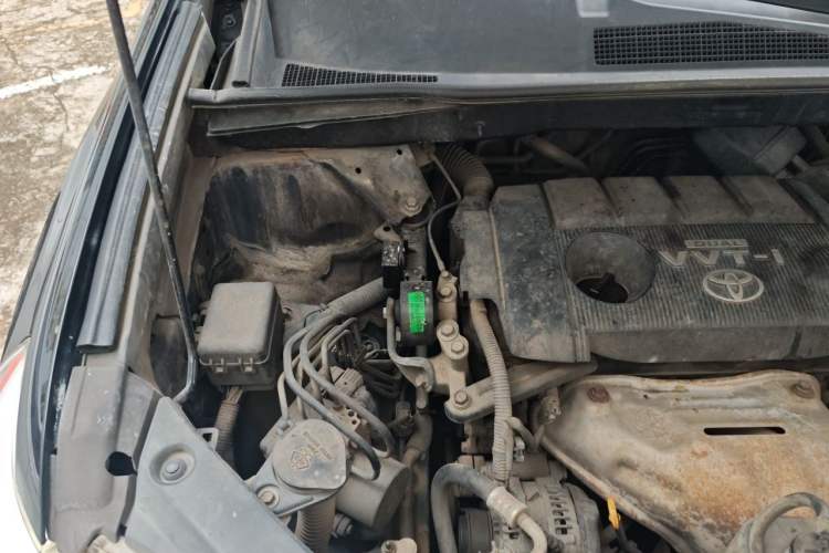 Used Toyota Highlander 2012 2.7L Two-Wheel Drive 7-Seater Elite Edition Engine Bay Right