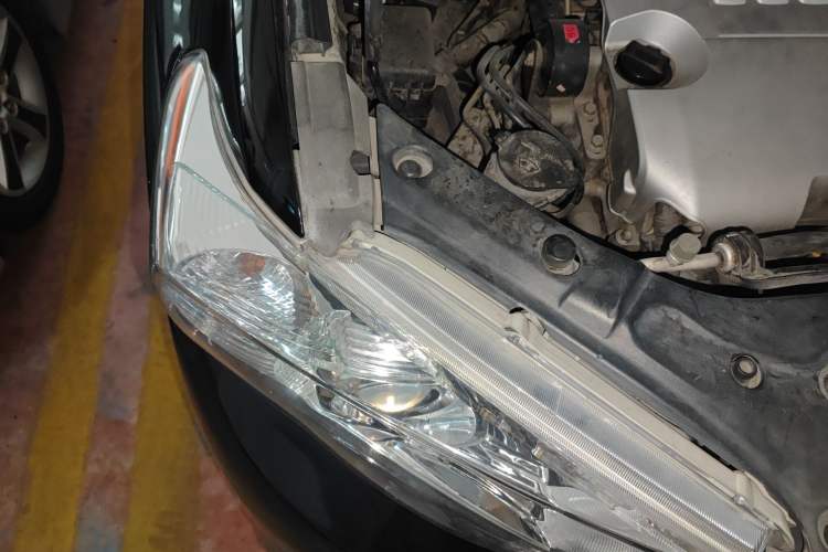 Used Toyota Highlander 2012 3.5L 4x4 7-Seater Luxury Edition Engine Bay Right