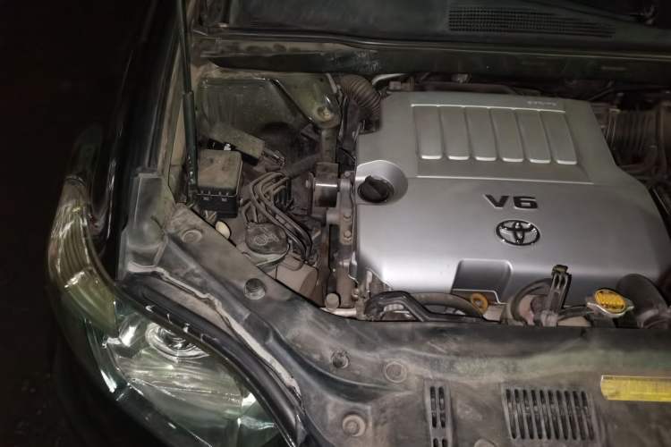Used Toyota Highlander 2012 3.5L 4x4 7-Seater Ultimate Edition Engine Bay Right
