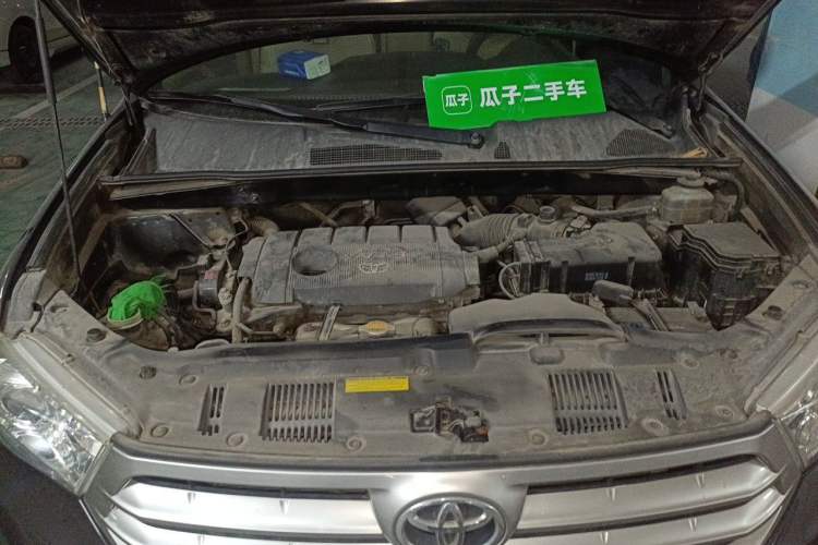 Used Toyota Highlander 2012 2.7L 2WD 5-Seater Elite Edition Engine Bay