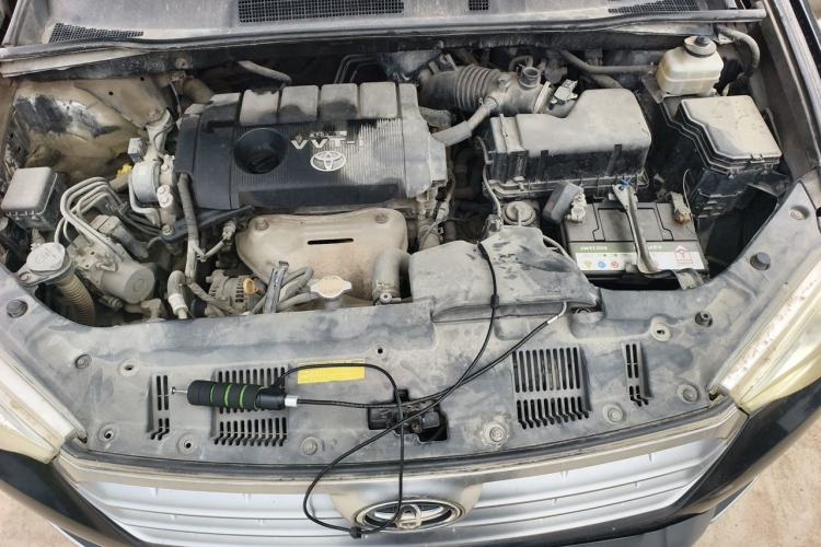 Used Toyota Highlander 2012 2.7L Two-Wheel Drive 7-Seater Elite Edition Engine Bay