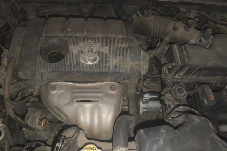 Used Toyota Highlander 2012 2.7L Two-Wheel Drive 7-Seater Luxury Edition Engine Bay