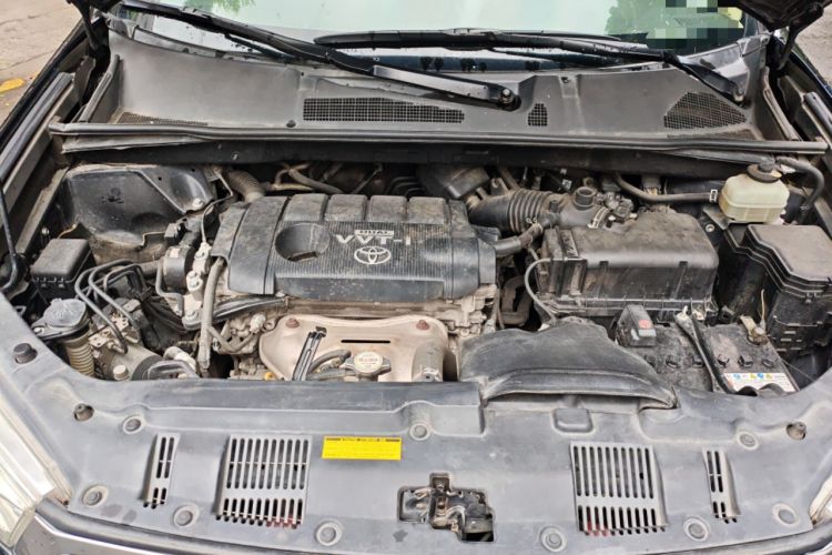 Used Toyota Highlander 2012 2.7L Two-Wheel Drive 7-Seater Luxury Edition Engine Bay