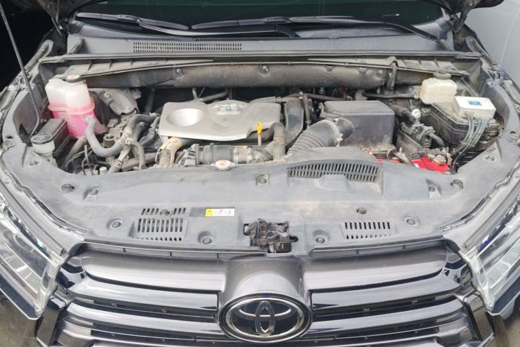 Used Toyota Highlander 2012 2.7L Two-Wheel Drive 5-Seater Sport Edition Engine Bay