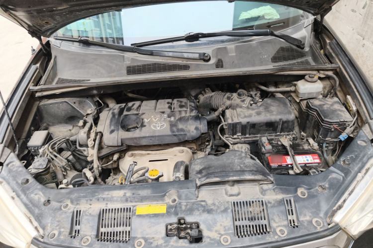 Used Toyota Highlander 2012 2.7L Two-Wheel Drive 7-Seater Elite Edition Engine Bay