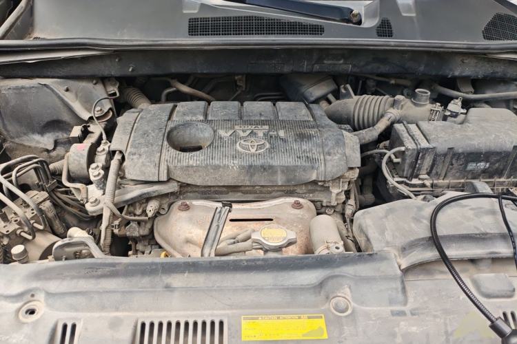Used Toyota Highlander 2012 2.7L Two-Wheel Drive 7-Seater Luxury Edition Engine Bay