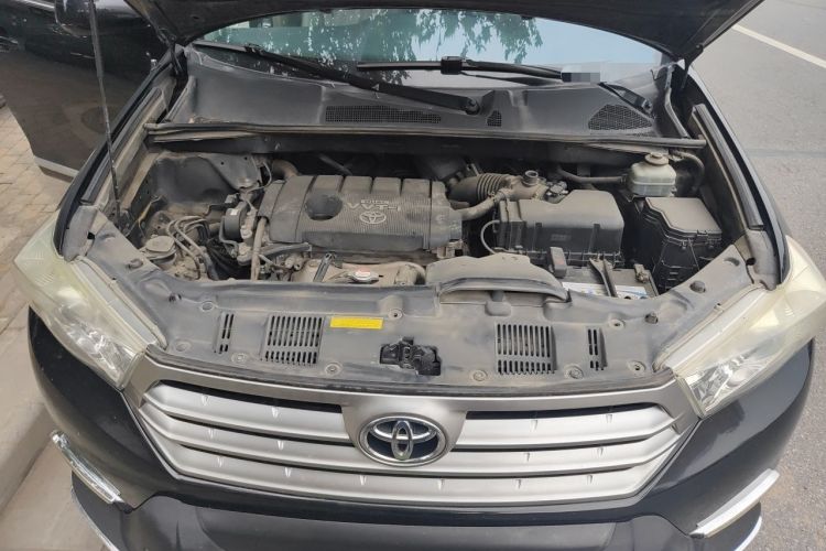 Used Toyota Highlander 2012 2.7L 2WD 5-Seater Elite Edition Engine Bay