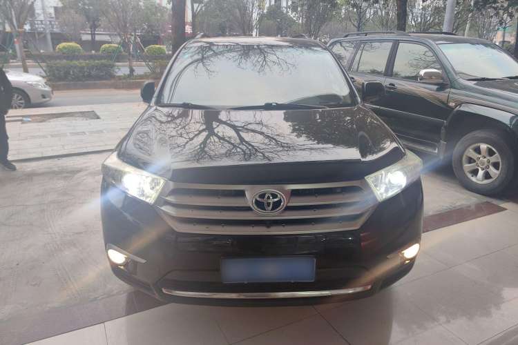 Used Toyota Highlander 2012 2.7L Two-Wheel Drive 5-Seater Sport Edition Exterior 1