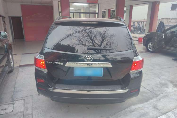 Used Toyota Highlander 2012 2.7L Two-Wheel Drive 5-Seater Sport Edition Exterior 4