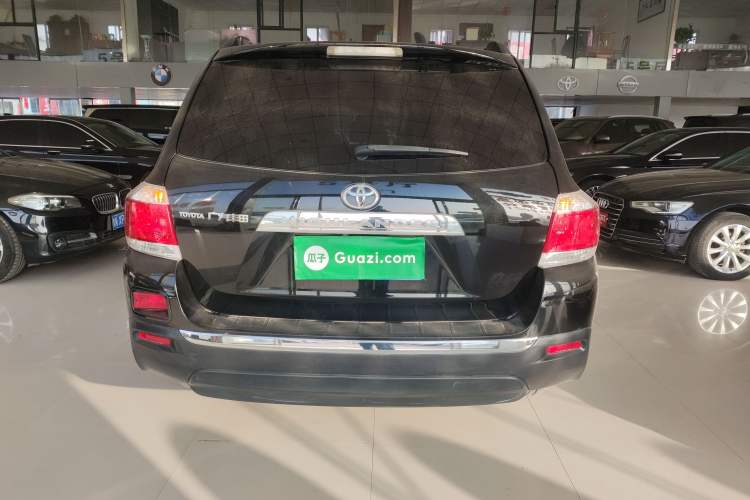 Used Toyota Highlander 2012 2.7L Two-Wheel Drive 7-Seater Luxury Edition Exterior 4