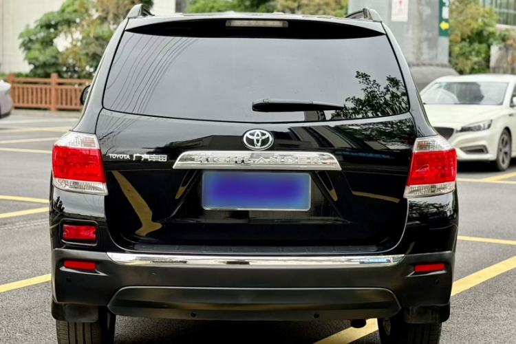 Used Toyota Highlander 2012 2.7L Two-Wheel Drive 7-Seater Luxury Edition Exterior 4