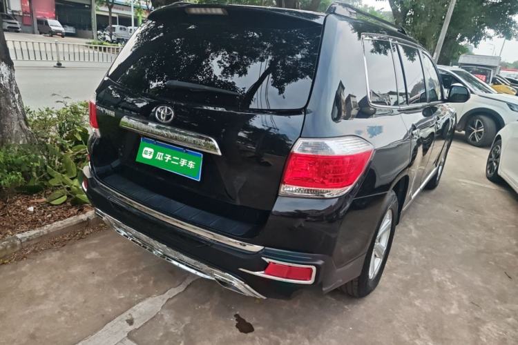 Used Toyota Highlander 2012 2.7L Two-Wheel Drive 7-Seater Elite Edition Exterior 5
