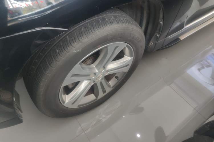 Used Toyota Highlander 2012 2.7L Two-Wheel Drive 7-Seater Luxury Edition Exterior 7