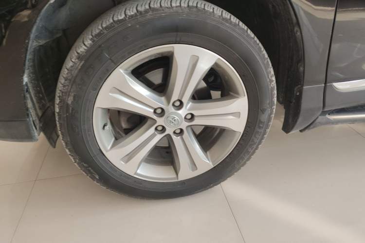 Used Toyota Highlander 2012 2.7L Two-Wheel Drive 7-Seater Luxury Edition Exterior 7