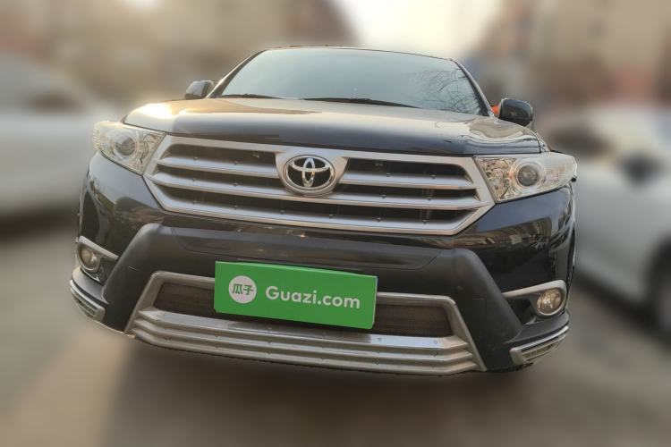 Used Toyota Highlander 2012 2.7L Two-Wheel Drive 7-Seater Luxury Edition Front