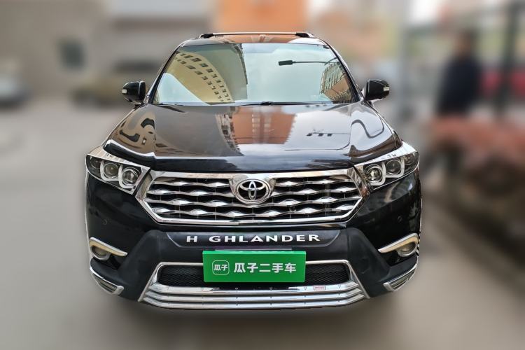Used Toyota Highlander 2012 2.7L Two-Wheel Drive 7-Seater Luxury Edition Front