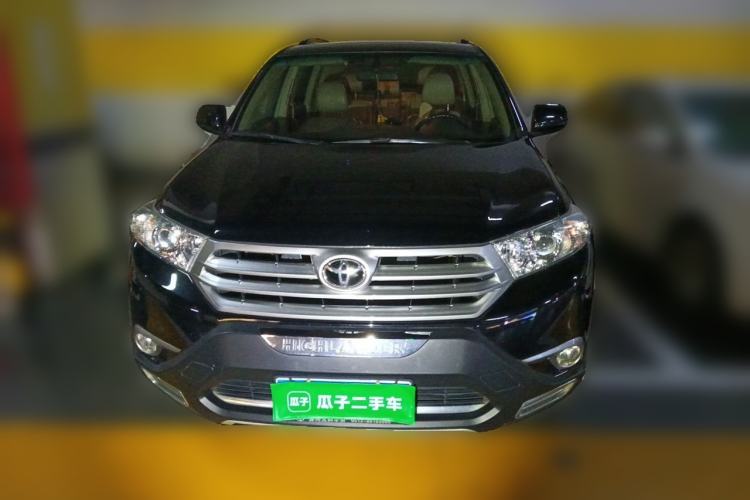 Used Toyota Highlander 2012 2.7L Two-Wheel Drive 7-Seater Luxury Edition Front