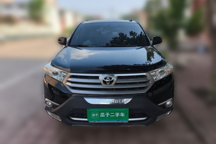 Used Toyota Highlander 2012 2.7L Two-Wheel Drive 7-Seater Luxury Edition Front