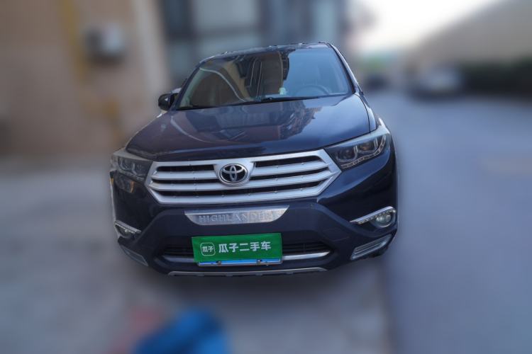 Used Toyota Highlander 2012 2.7L Two-Wheel Drive 7-Seater Luxury Edition Front