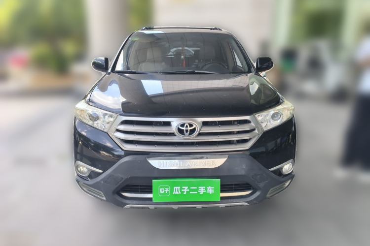 Used Toyota Highlander 2012 2.7L Two-Wheel Drive 7-Seater Luxury Edition Front