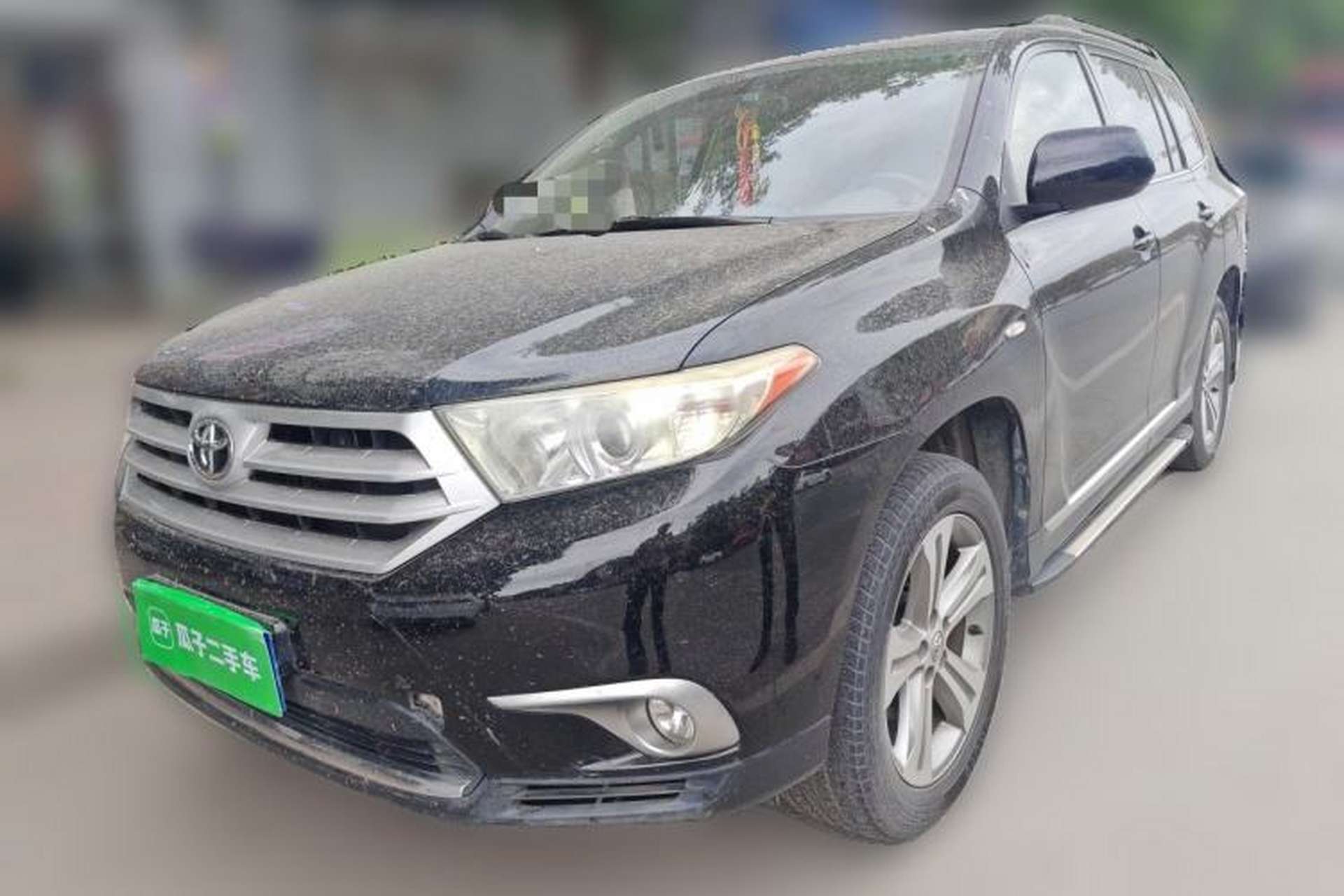 Used Toyota Highlander 2012 2.7L Two-Wheel Drive 7-Seater Luxury Edition Front Left 45 Deg