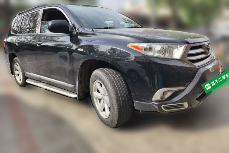 Used Toyota Highlander 2012 2.7L Two-Wheel Drive 7-Seater Elite Edition Front Right 45 Deg