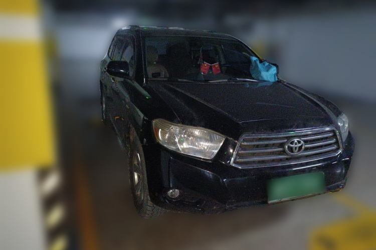 Used Toyota Highlander 2012 2.7L Two-Wheel Drive 7-Seater Elite Edition Front Right 45 Deg